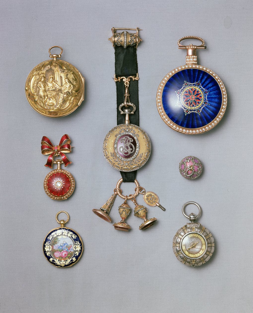 Kokoelma Faberge taskukelloja tekijältä Unbekannt