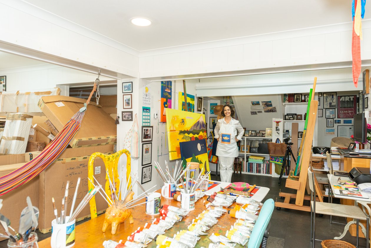 Cristina Rodriguez studiossaan, 2022 tekijältä Bartolome Esteban and studio Murillo