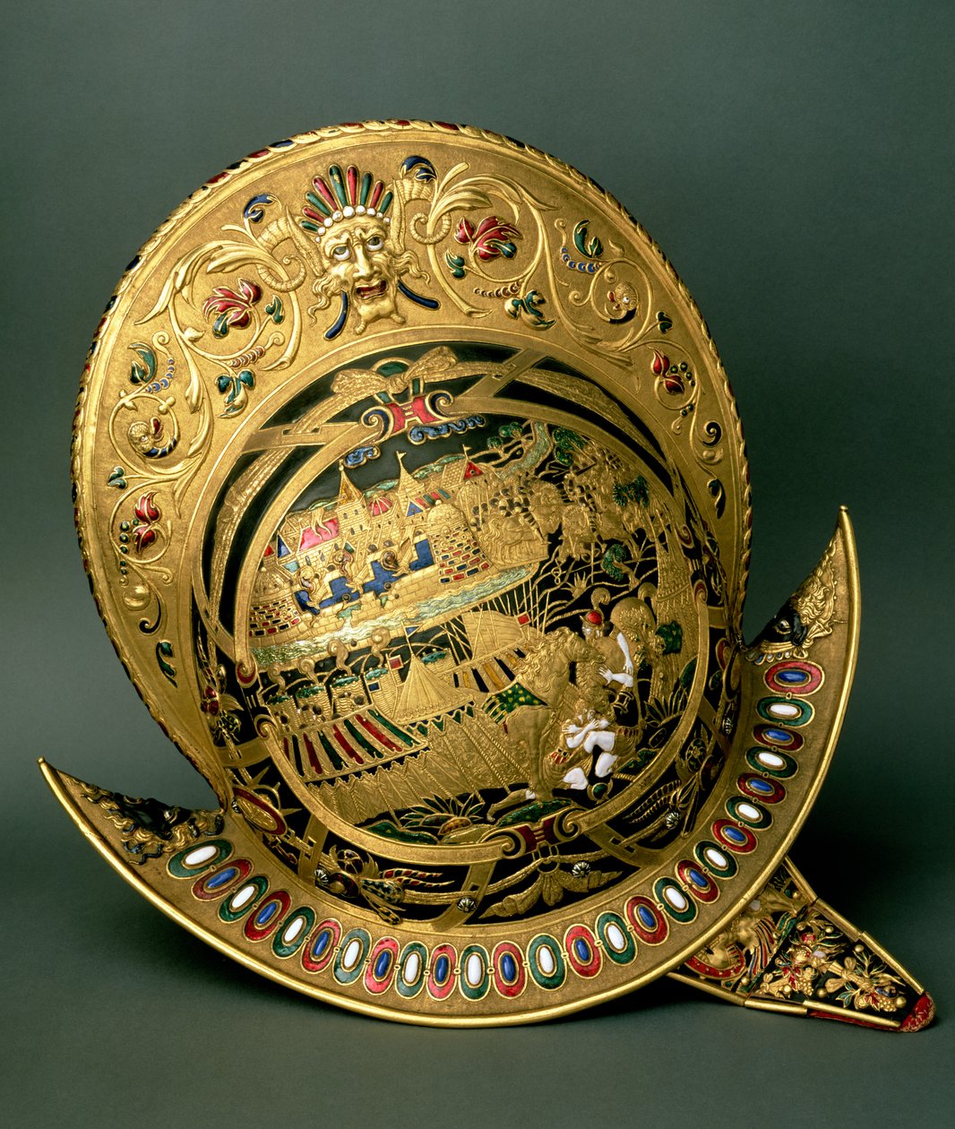 Kaarle IX:n (1550-74) kypärä 1500-luvulta (kulta ja emali) tekijältä Unbekannt