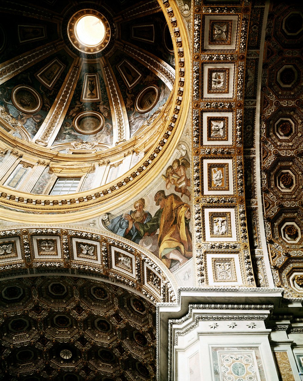 Sisäkuva Pietarinkirkon (Basilica San Pietro) kupolista Roomassa. Yksityiskohta. Aloitti Michelangelo (Michelangelo) ja viimeisteli Giacomo della Porta ja Fontana. Rooma, Italia tekijältä Unbekannt