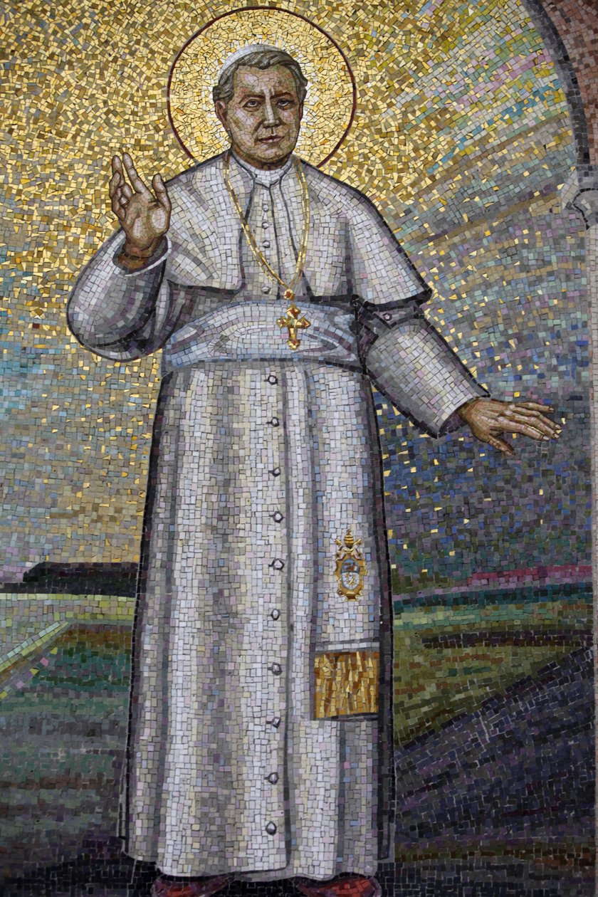 Madonna della Scala benediktiiniläisluostari, Noci, Apulia Paavi Pius X:ää kuvaava mosaiikki, Noci, Italia tekijältä Unbekannt
