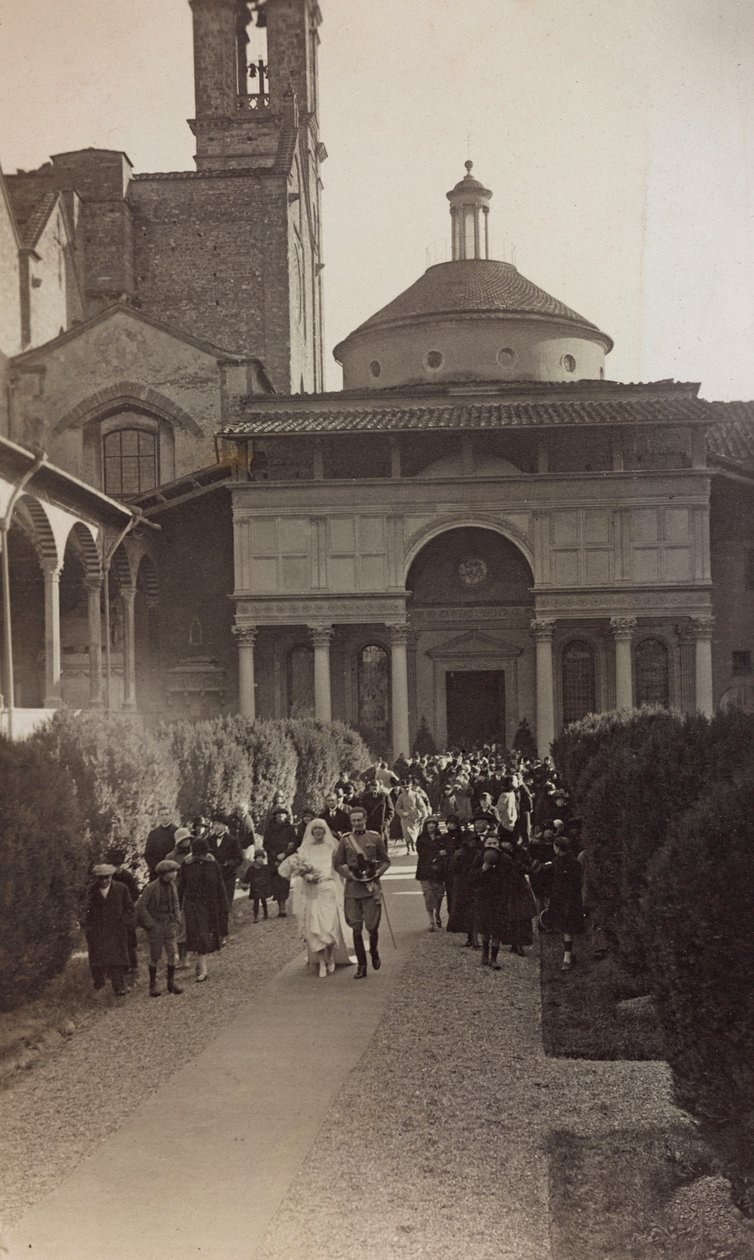 Avioliitto Firenzen Santa Crocen basilikan ensimmäisessä luostarissa sijaitsevaan Pazzi-kappeliin. tekijältä Unbekannter Künstler