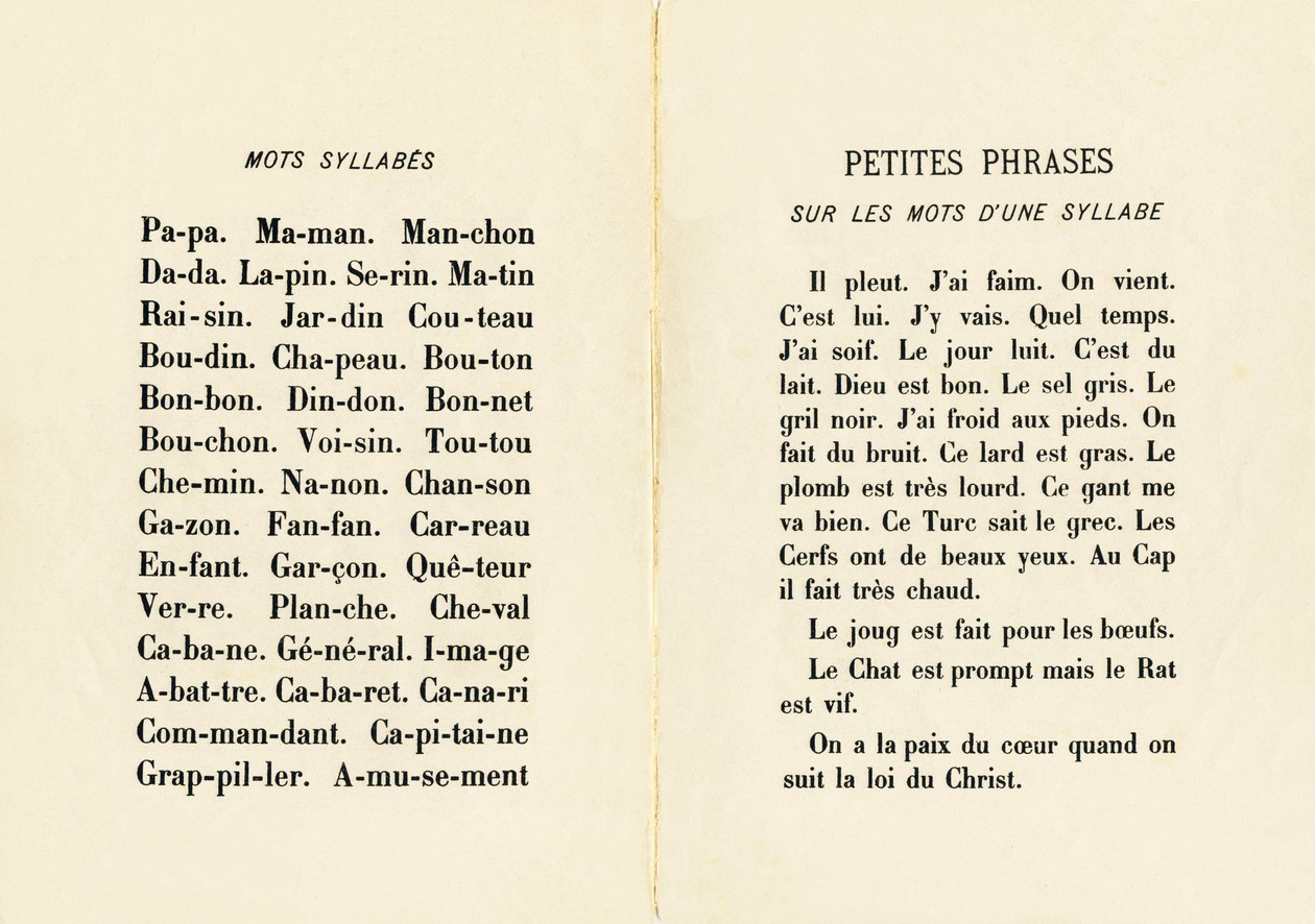 Sanojen tavut ja pienet lauseet tavun sanoilla - Kaiverrus pienten tyttöjen ABCD:stä. Pellerin & Cie, kirjapaino-kustantaja, Epinal, noin 1890. Serie A. Mitat: 19 x 13,5 cm. tekijältä Unbekannt