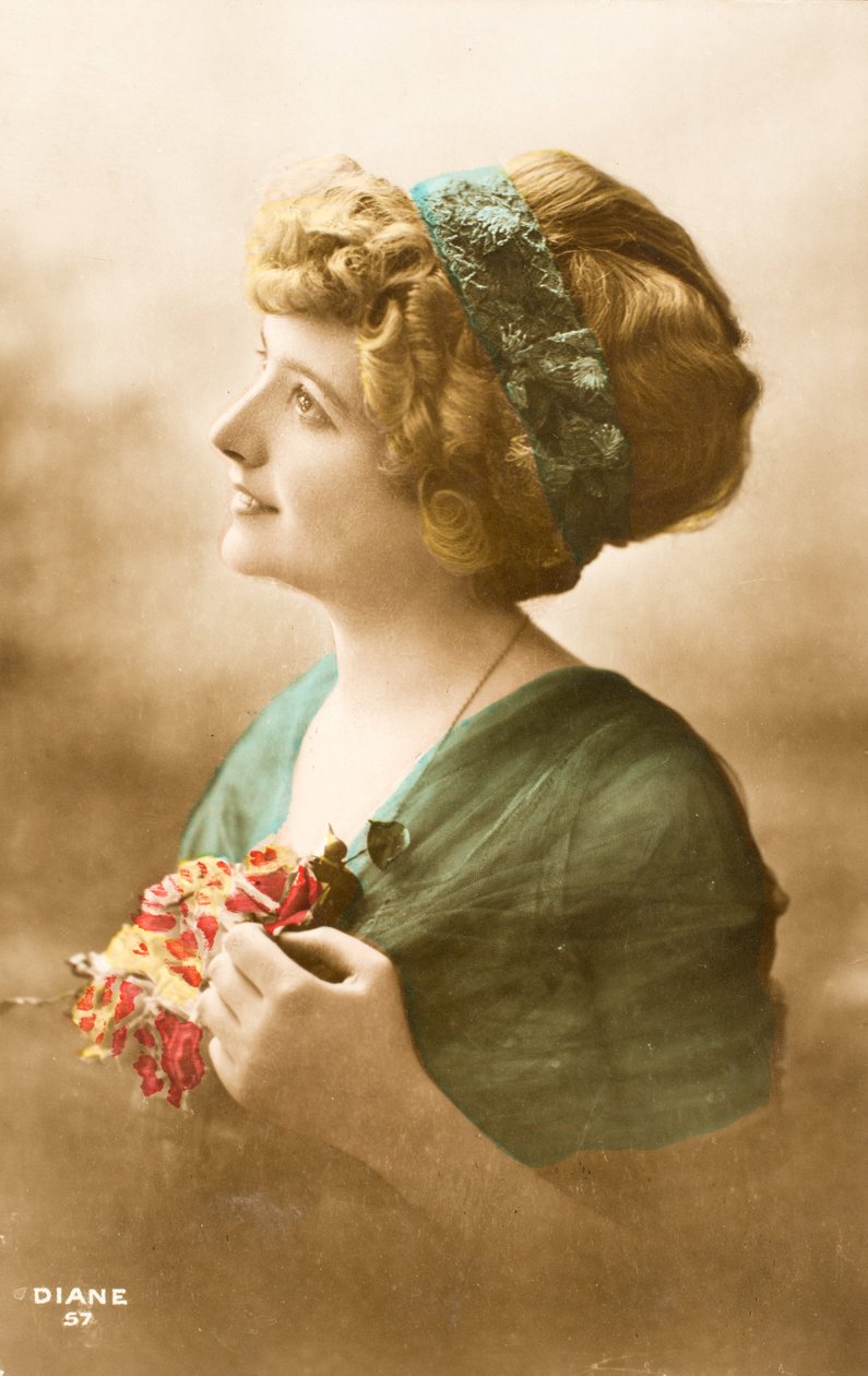 Vanha postikortti/Diana/Woman Belle Epoque tekijältä William M. Timlin