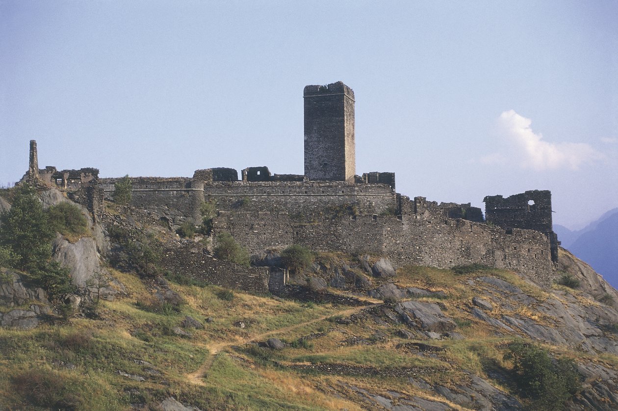 Vanha rakennuksen raunio, Castello St. Germain, Montjovet, Valle d