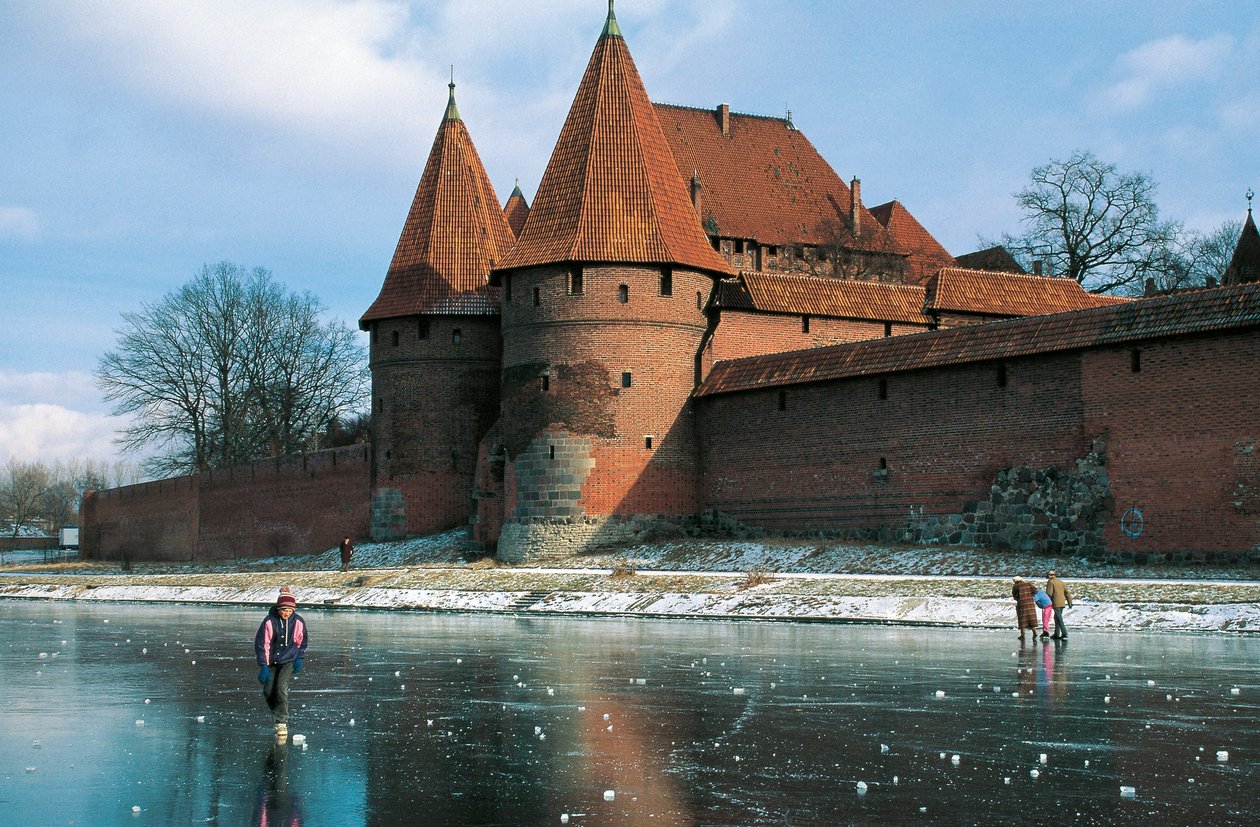 Puola, Pomerskie voivodikunta, Malbork, linna, goottilainen linnoitus, jonka rakennutti saksalaisuusjärjestö. tekijältä Benjamin Baud