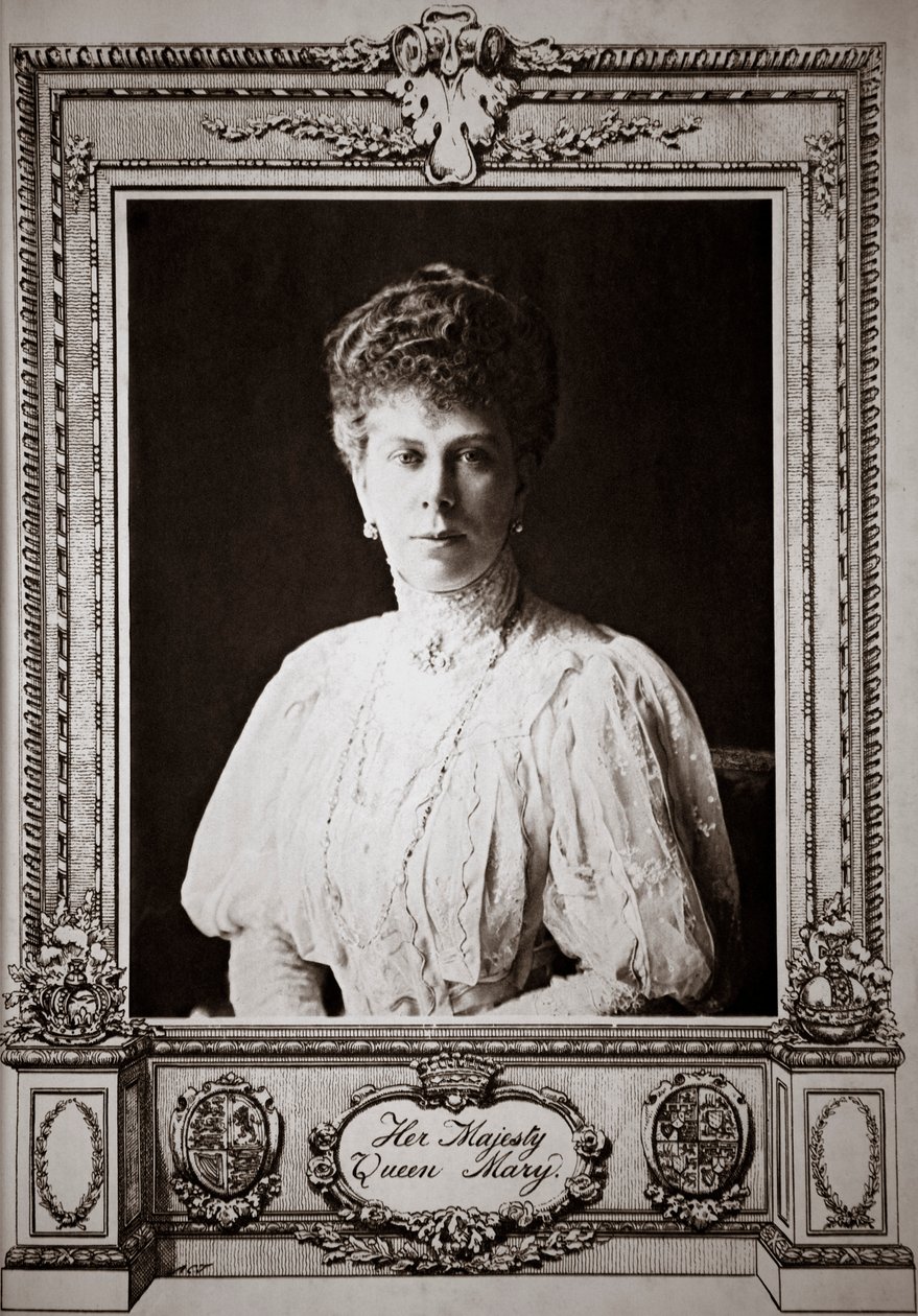Kuningatar Mary, kuningas Yrjö V:n puoliso vuonna 1910 (painokuva) tekijältä Unbekannter Künstler