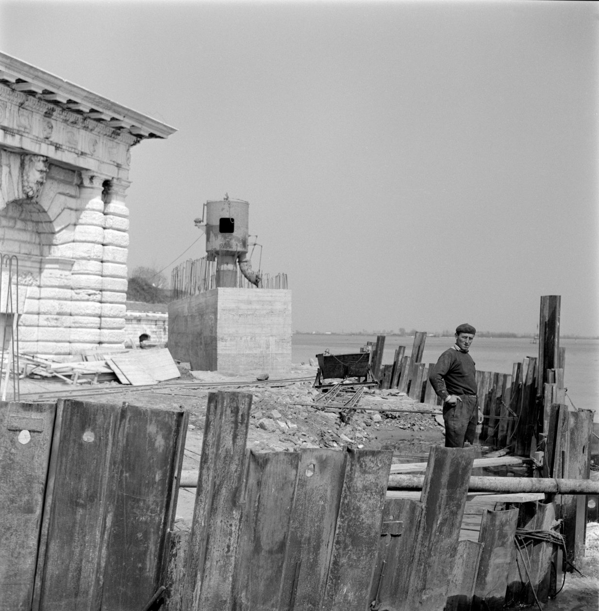 RUBS OF THE FORTE S. ANDREA (fort san andrea) - VENETSIA - 1960 tekijältä Unbekannt