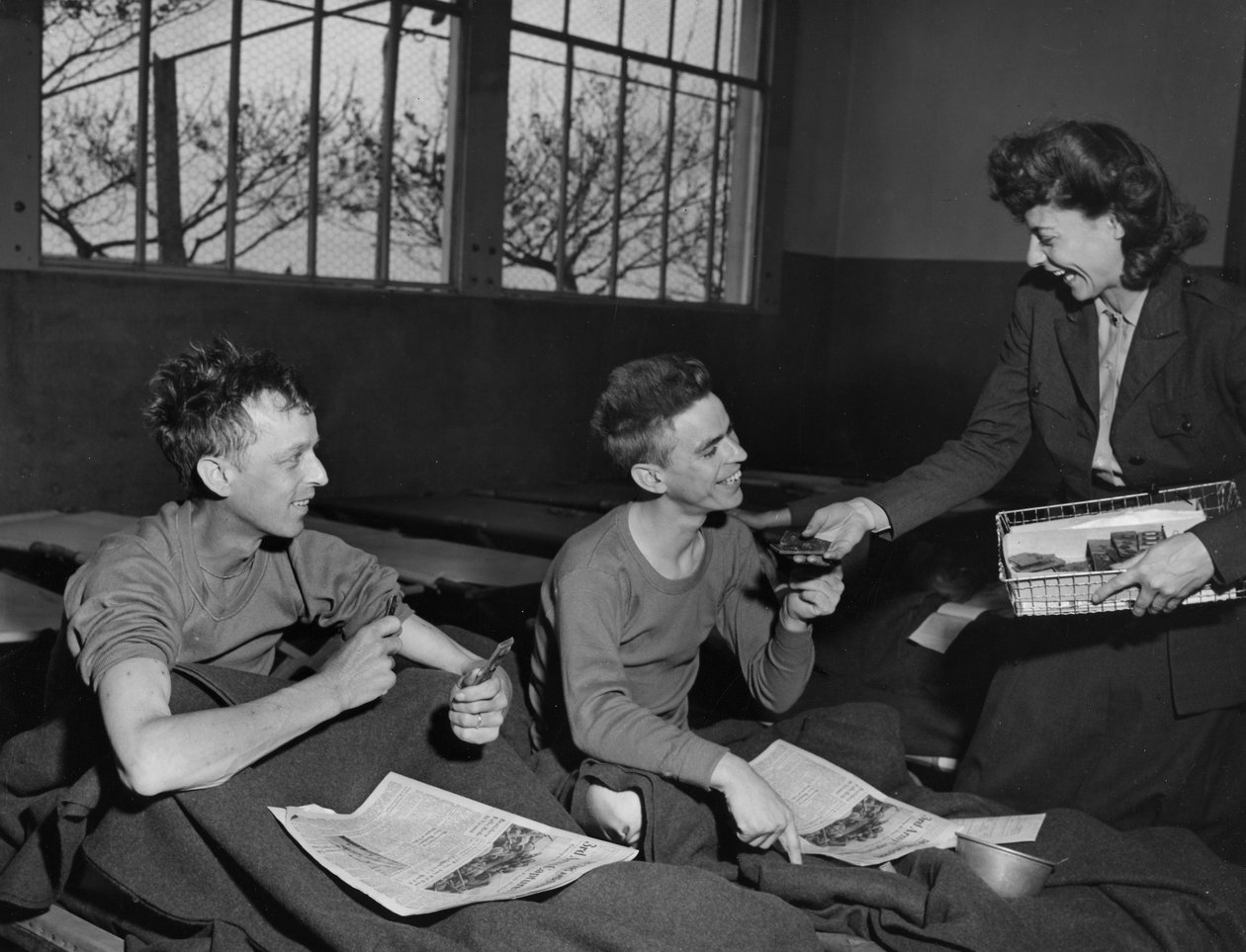 Toinen maailmansota (1939-1945) - Toinen maailmansota (toinen maailmansota tai WW2): Pariisi (Ranska) 6. huhtikuuta tekijältä Unbekannt