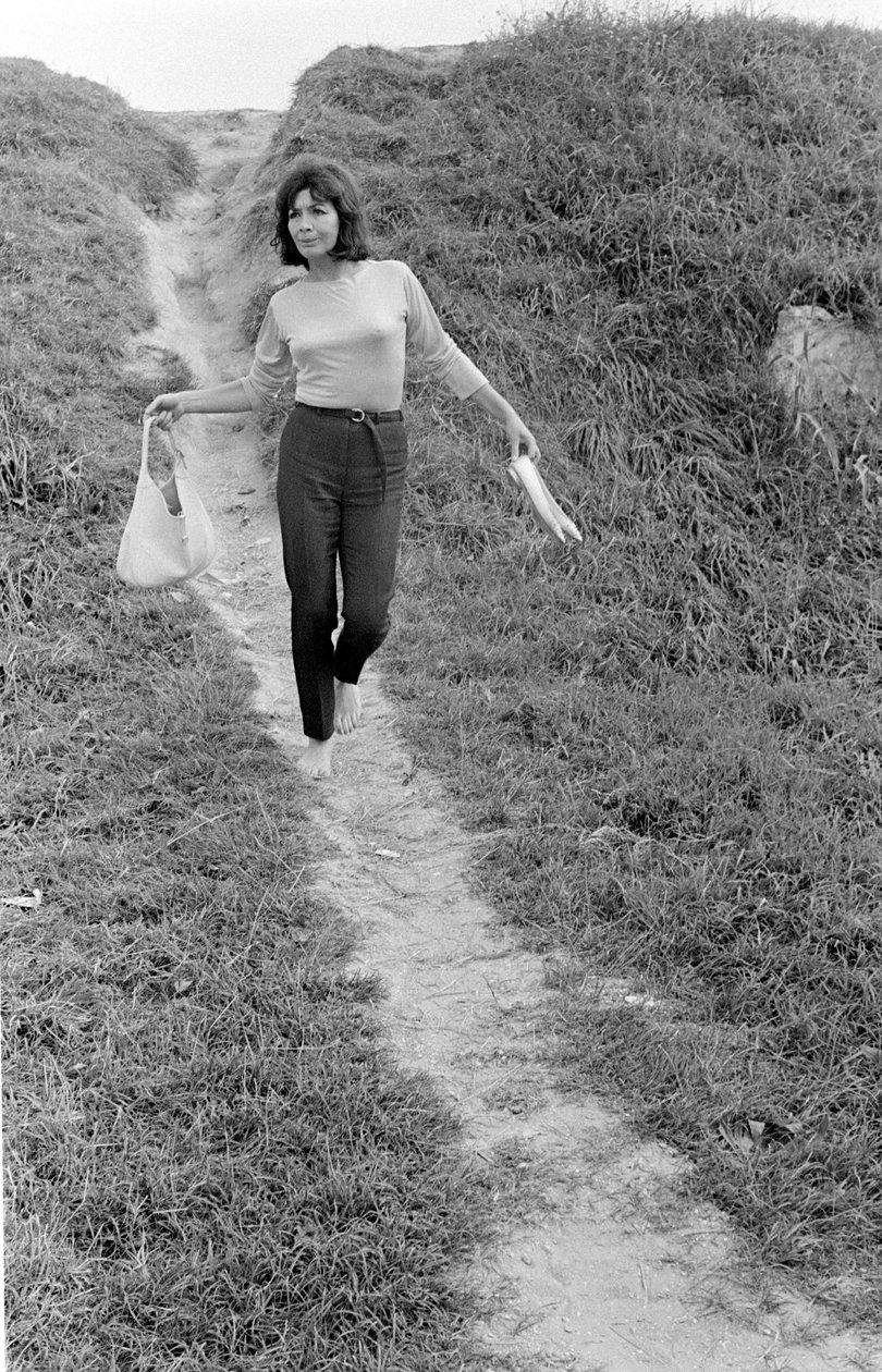 LAULAJA JULIETTE GRECO MALAMOKKOSSA (VENETSIASSA) - 1965 noin. tekijältä Unbekannt