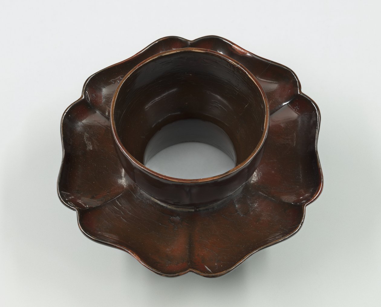 Tea Bowl Stand, Southern Song-dynastia, 1127-1279 tekijältä Unbekannt