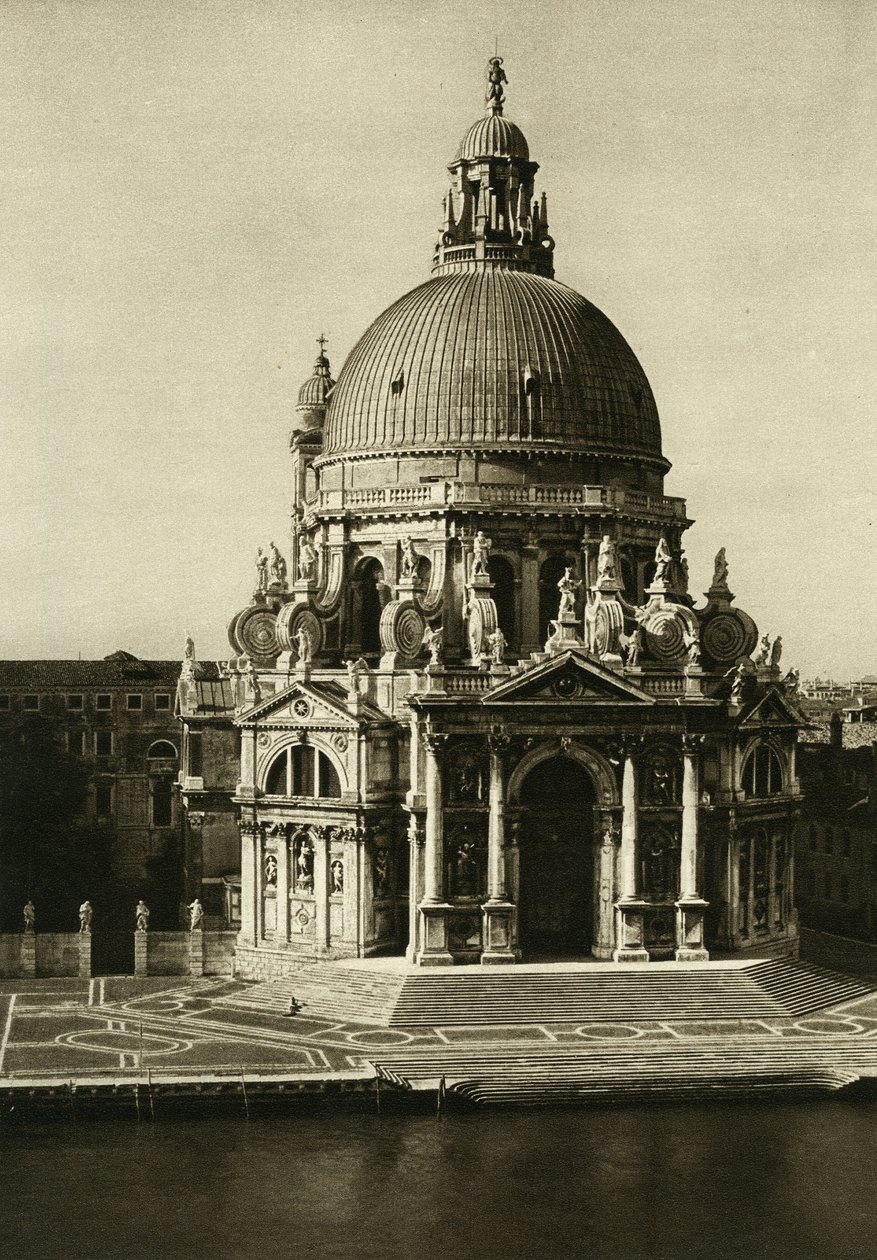 Santa Maria della Saluten basilika Grand Canalin päässä. Venetsian valokuvaus: Wilhelm Bode tekijältä Unbekannt