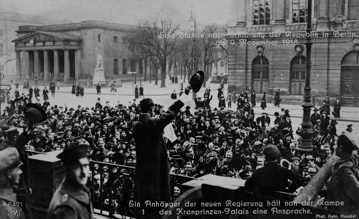 Tasavallan julistus Berliinissä 9. marraskuuta 1918. tekijältä Unbekannter Künstler