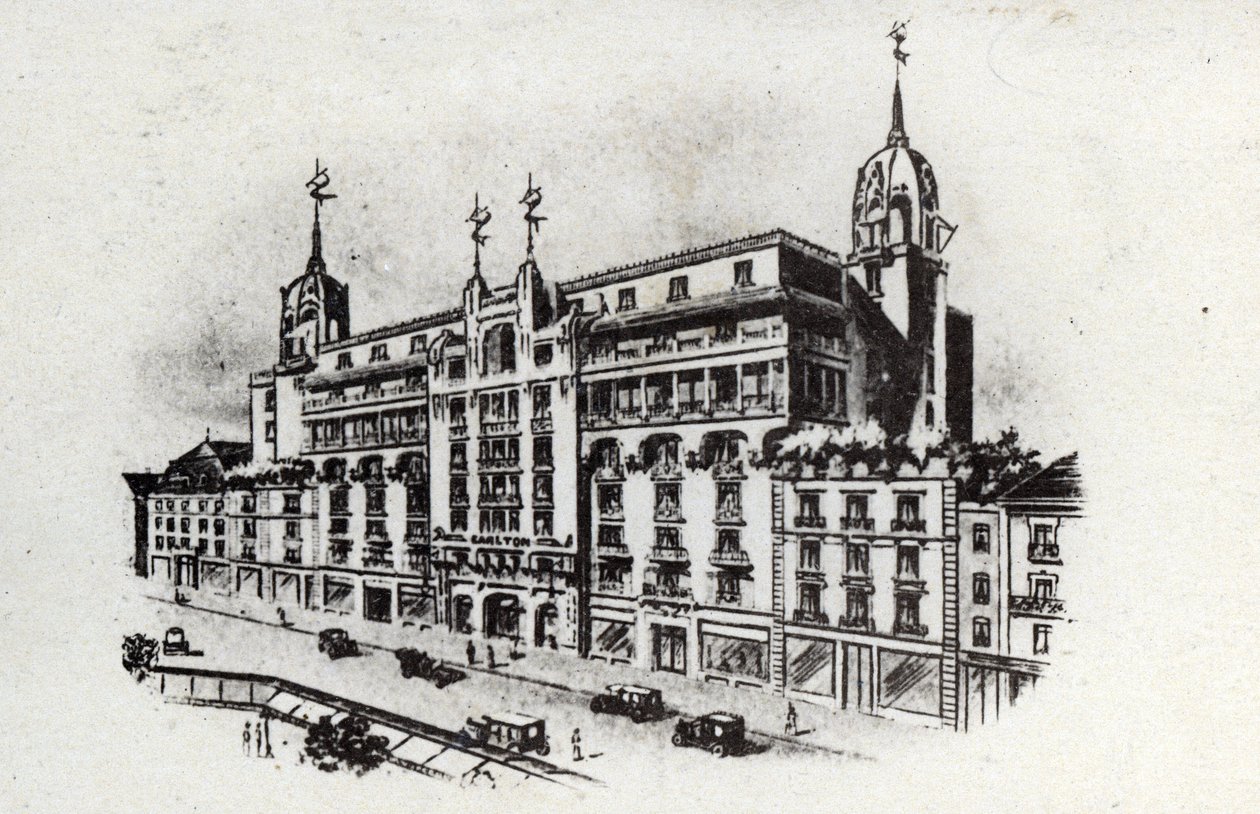 Lämpömatkailu: näkymä Carlton-hotelliin Vichyssä, Ranskassa noin 1905 (postikortti). tekijältä Unbekannter Künstler