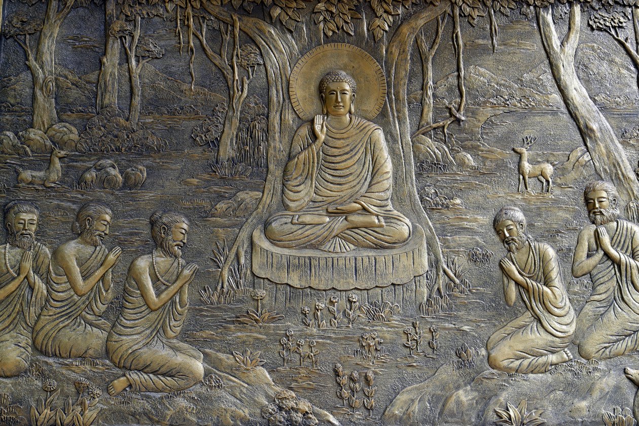 Tinh Xa Ngoc Chaun buddhalainen temppeli, Buddhan elämä, Siddhartha Gautama, Buddha saarnasi ensimmäisen saarnan viidelle munkille Deer Parkissa Varanasissa, Chau Docissa, Vietnamissa, 2018 (kuva) tekijältä Unbekannt
