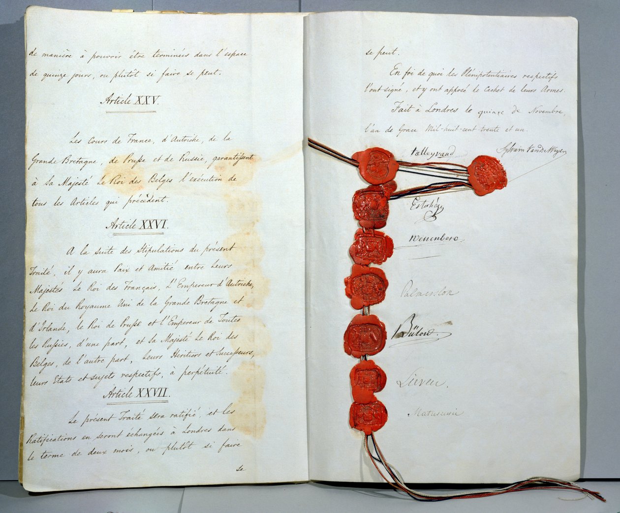 Sopimus Belgian perustamisesta itsenäiseksi valtioksi, allekirjoitettu 15. marraskuuta 1831 Lontoon konferenssissa (kynä ja muste ja vaha paperille) tekijältä Unbekannt
