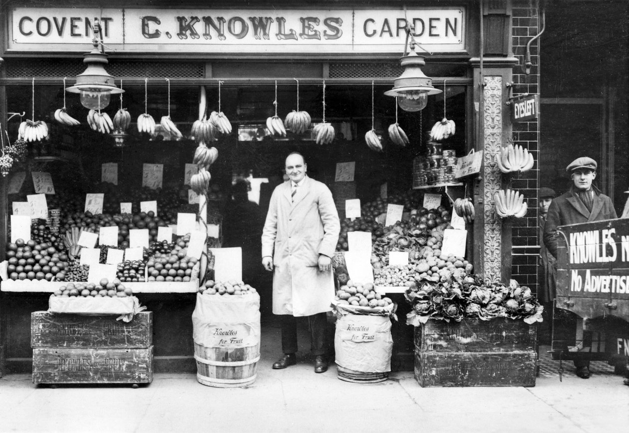 Iso-Britannia : Knowles Greengrocer