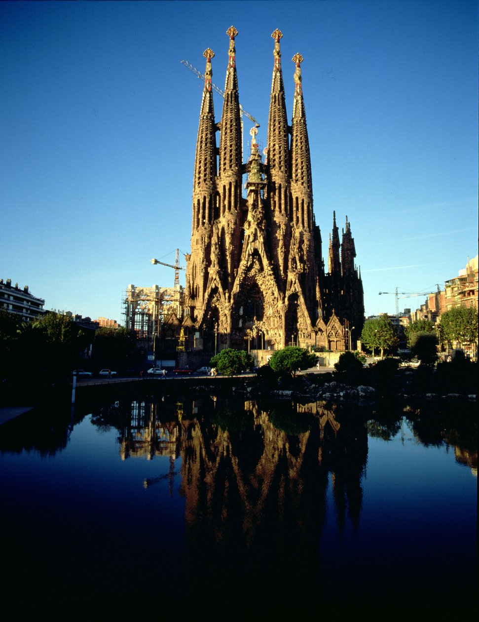 Näkymä Sagrada Familia -katedraalille (kuva) tekijältä Unbekannt