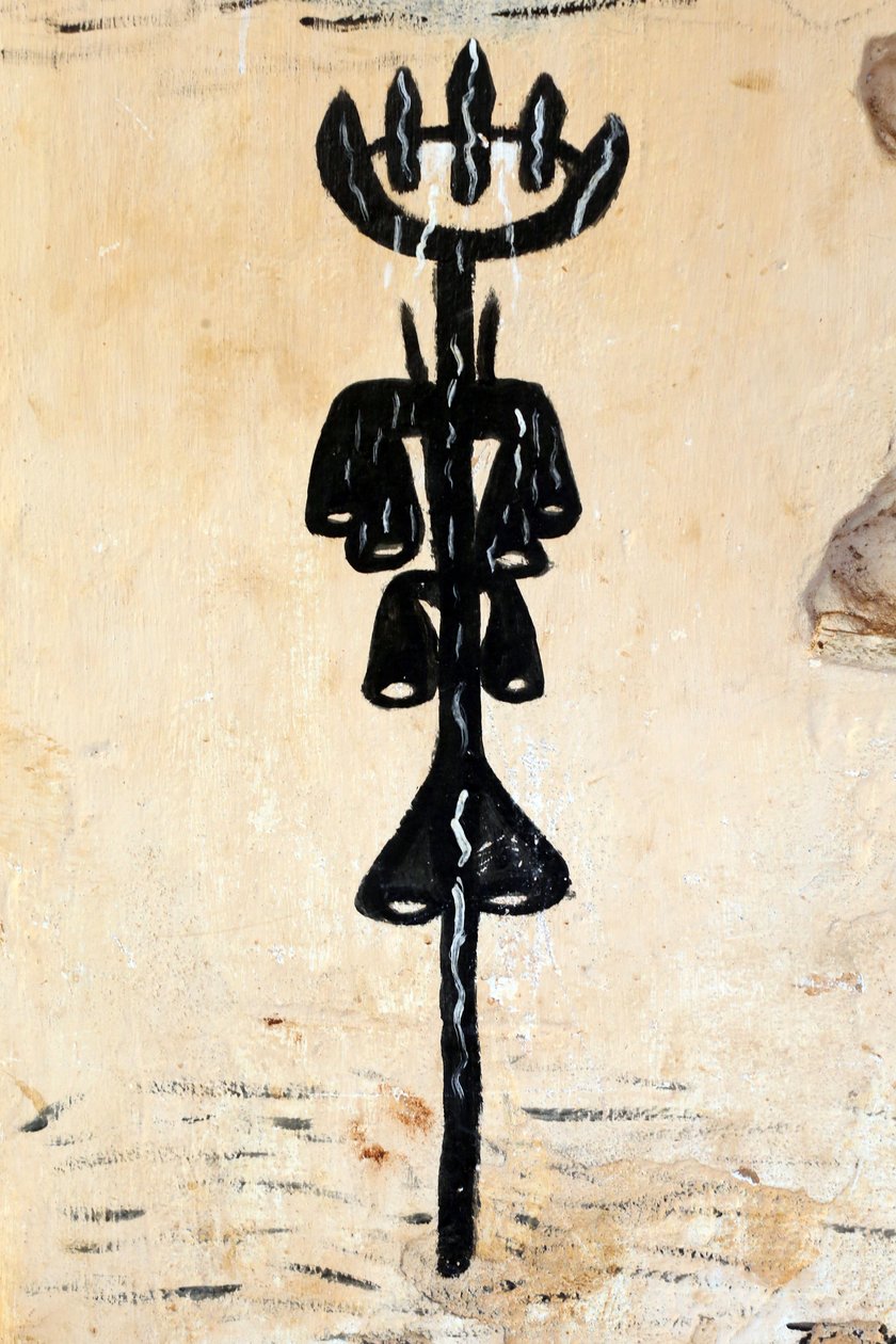 Voodoo seinämaalaus luostarissa. Togoville, Togo tekijältä Unbekannt