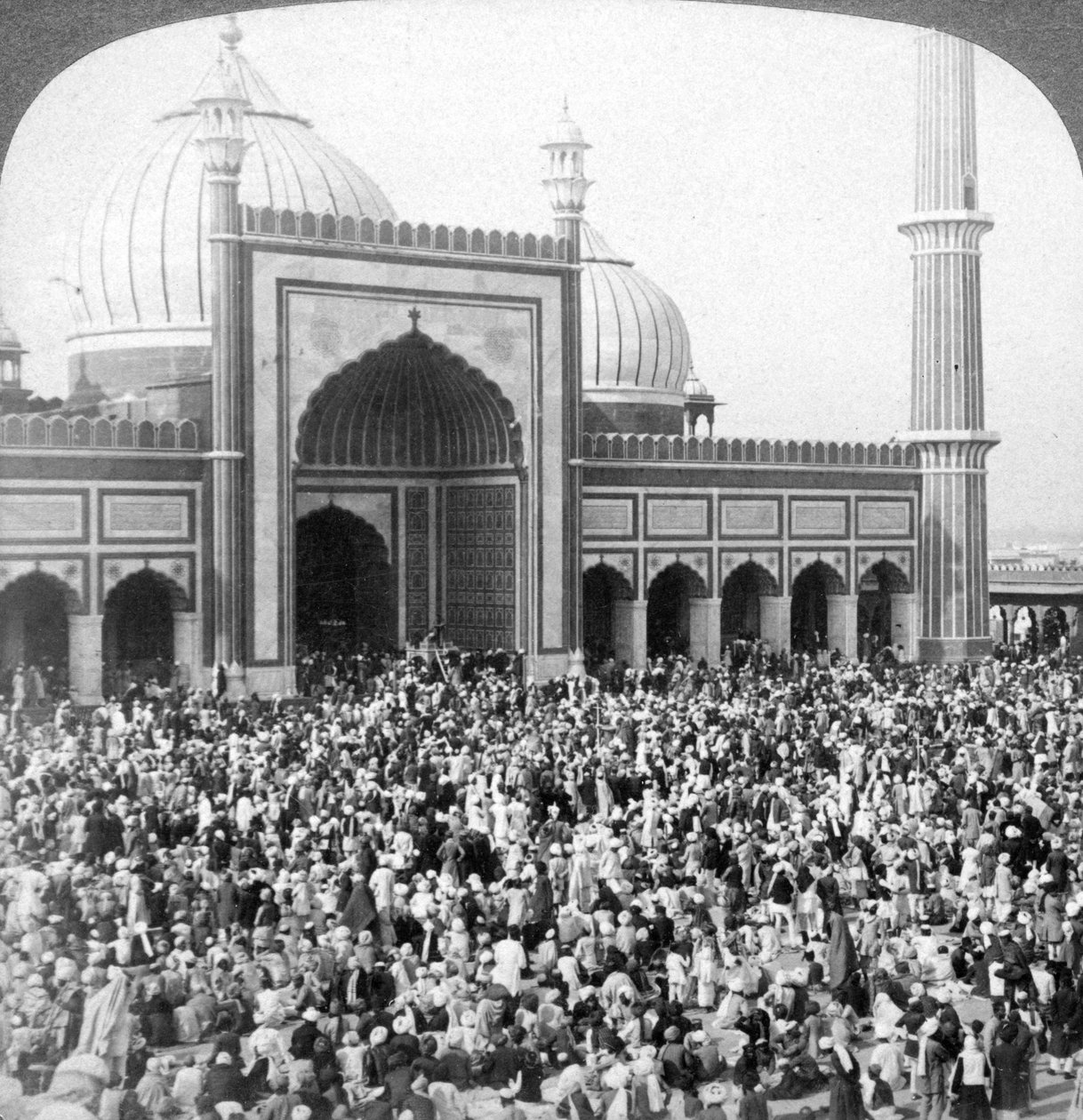 Paastopäivä Jumma Musjidissa, Delhi, Intia, 1903. tekijältä Underwood and Underwood