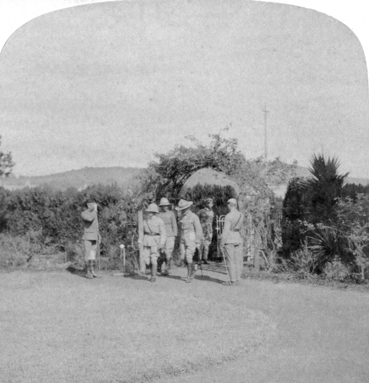 Marsalkka Lord Roberts ja kenraalimajuri Baden-Powell, Pretoria, Etelä-Afrikka, 1901. tekijältä Underwood and Underwood