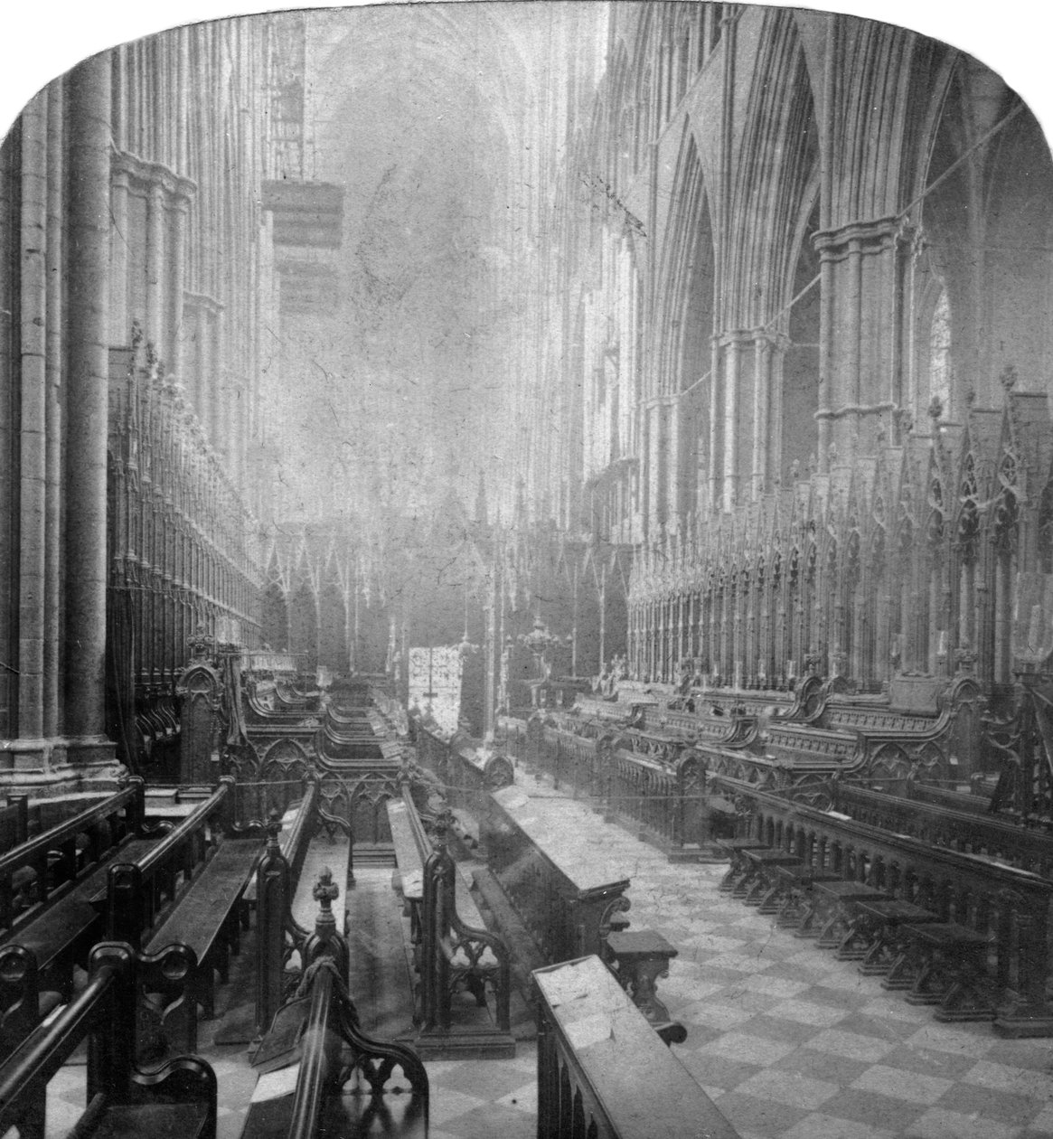 Westminster Abbeyn sisustus Lontoossa 1800-luvun lopulla. tekijältä Underwood and Underwood