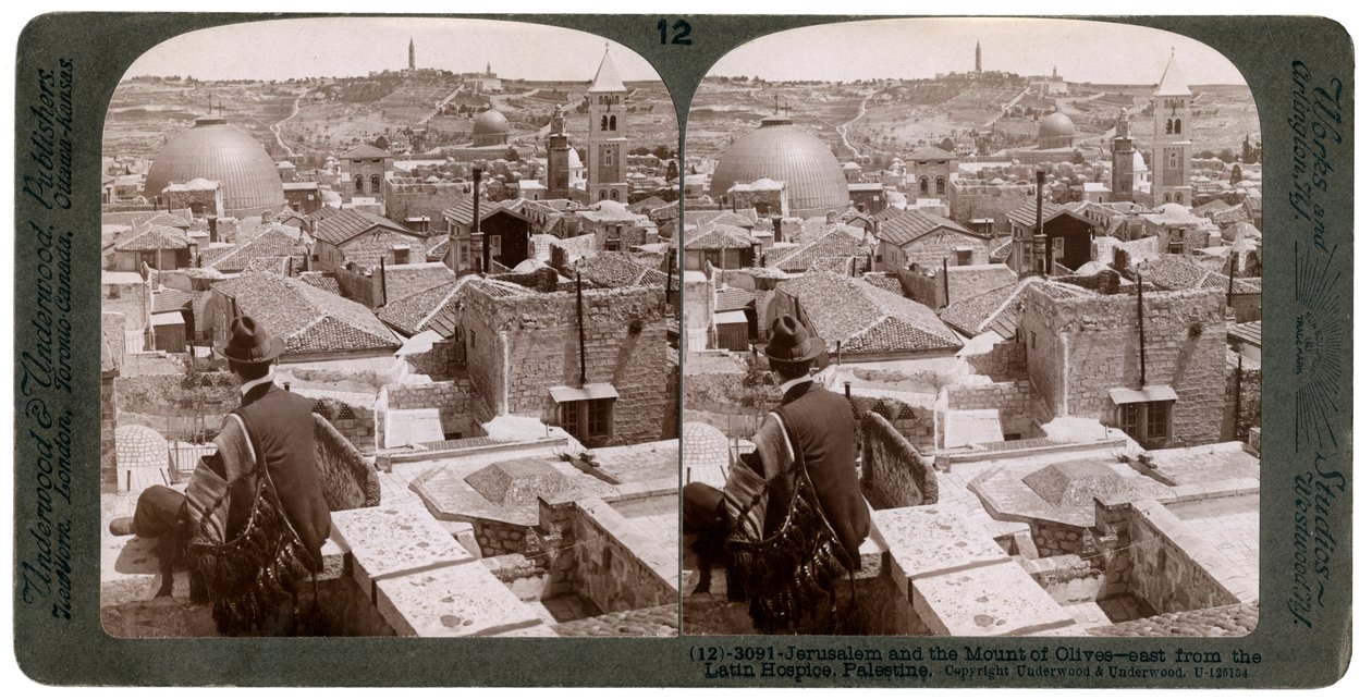 Jerusalem ja Öljymäki, katsot itään Latinalaisesta Hospice-keskuksesta, Palestiina, 1900-luku. tekijältä Underwood and Underwood