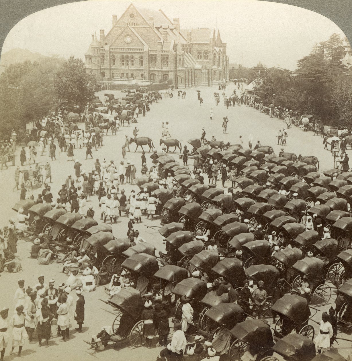 Riksat ennen Kristusta -kirkko, Simla, Intia, 26. kesäkuuta 1902. tekijältä Underwood and Underwood