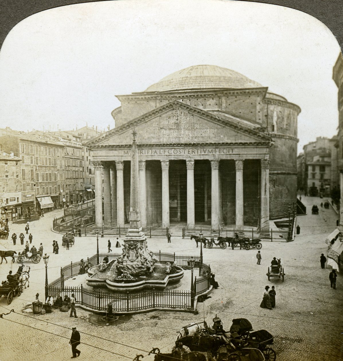 Pantheon ja Piazza della Rotunda, Rooma, Italia. tekijältä Underwood and Underwood
