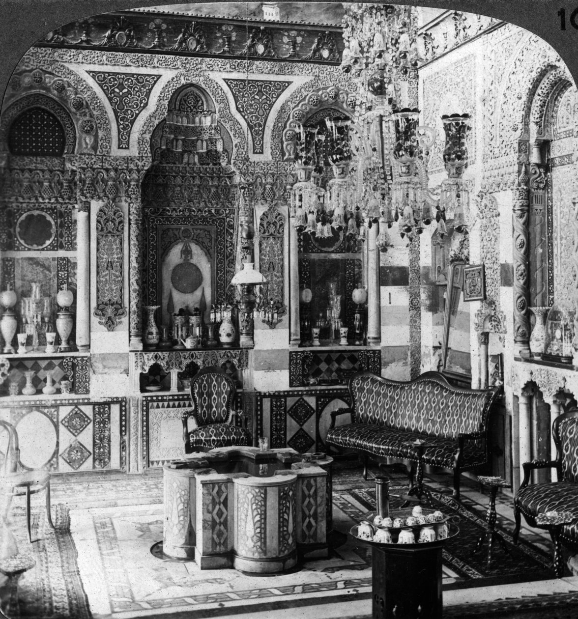 Pashan vastaanottohuone, Damaskos, Syyria, 1905. tekijältä Underwood and Underwood