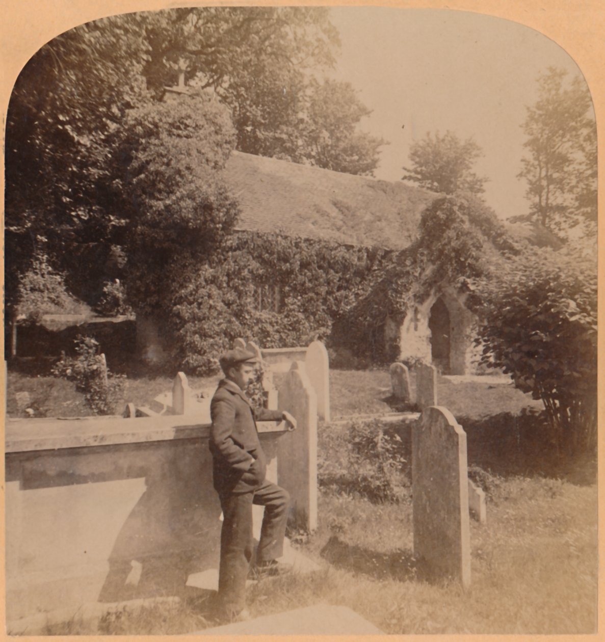 Pieni Norman Church, Englannin viehättävin paikka, Bonchurch, Isle of Wight, 1900. tekijältä Underwood and Underwood