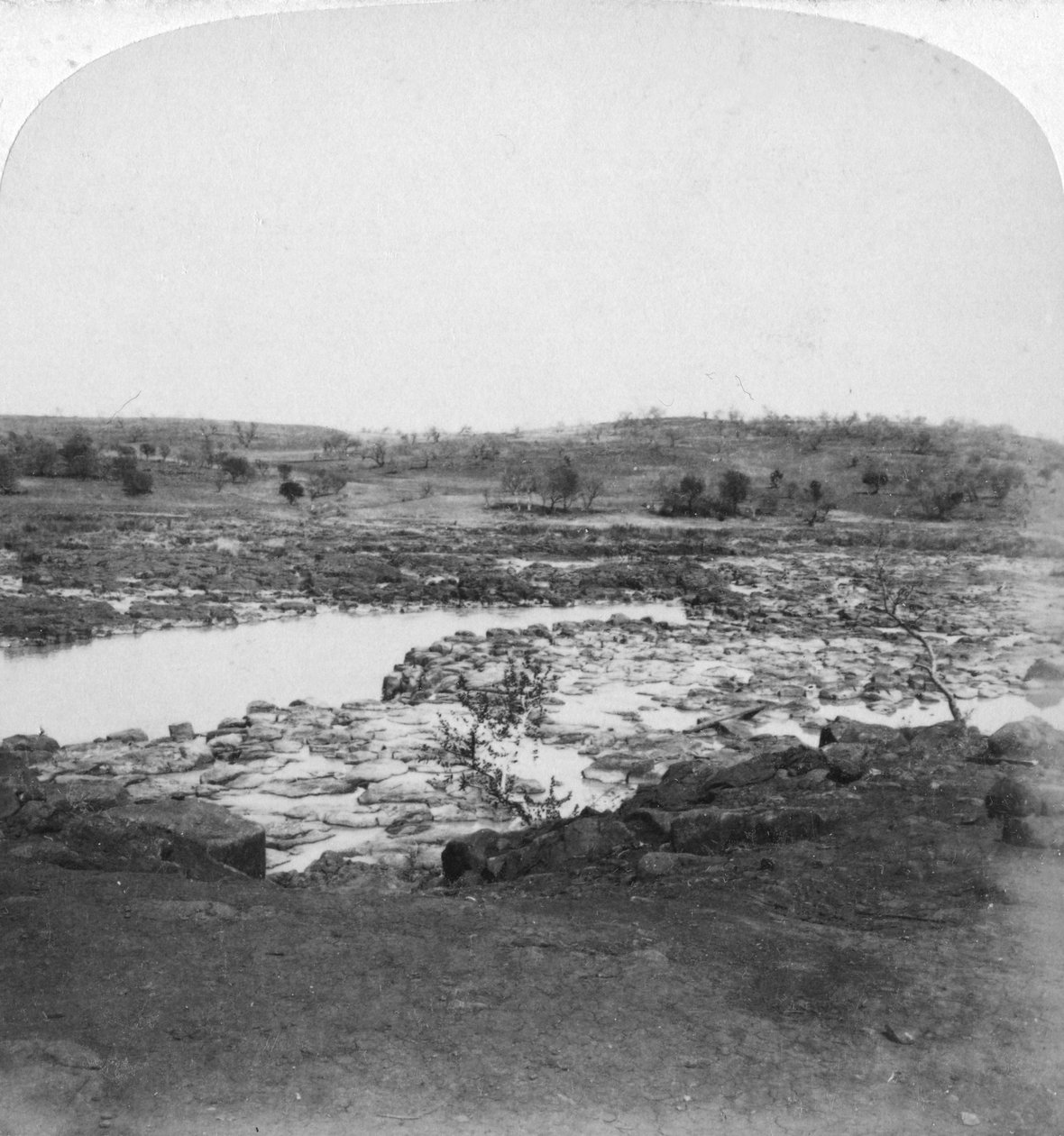 Tugela-joki, Natal, Etelä-Afrikka, Buurien sota, 1901 tekijältä Underwood and Underwood
