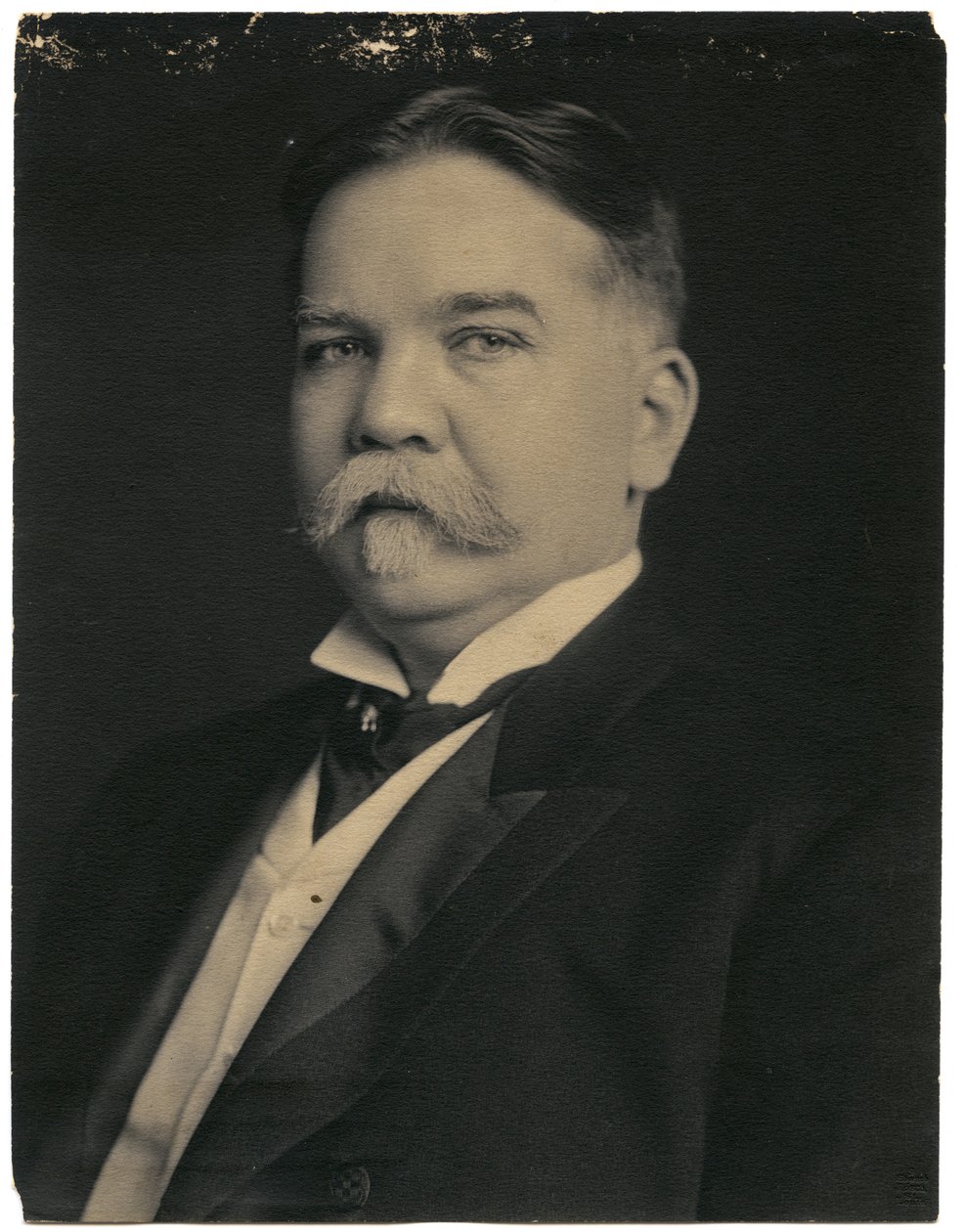 Julius J.Schotten tekijältä Unknown