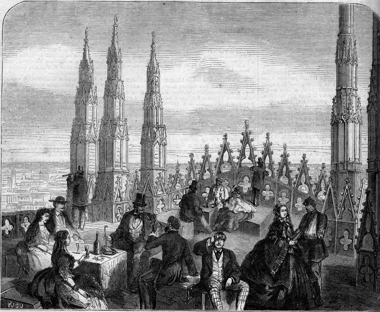 Lounas Milanon katedraalin (Il Duomo) kupolin terassilla. Italia tekijältä Unknown artist