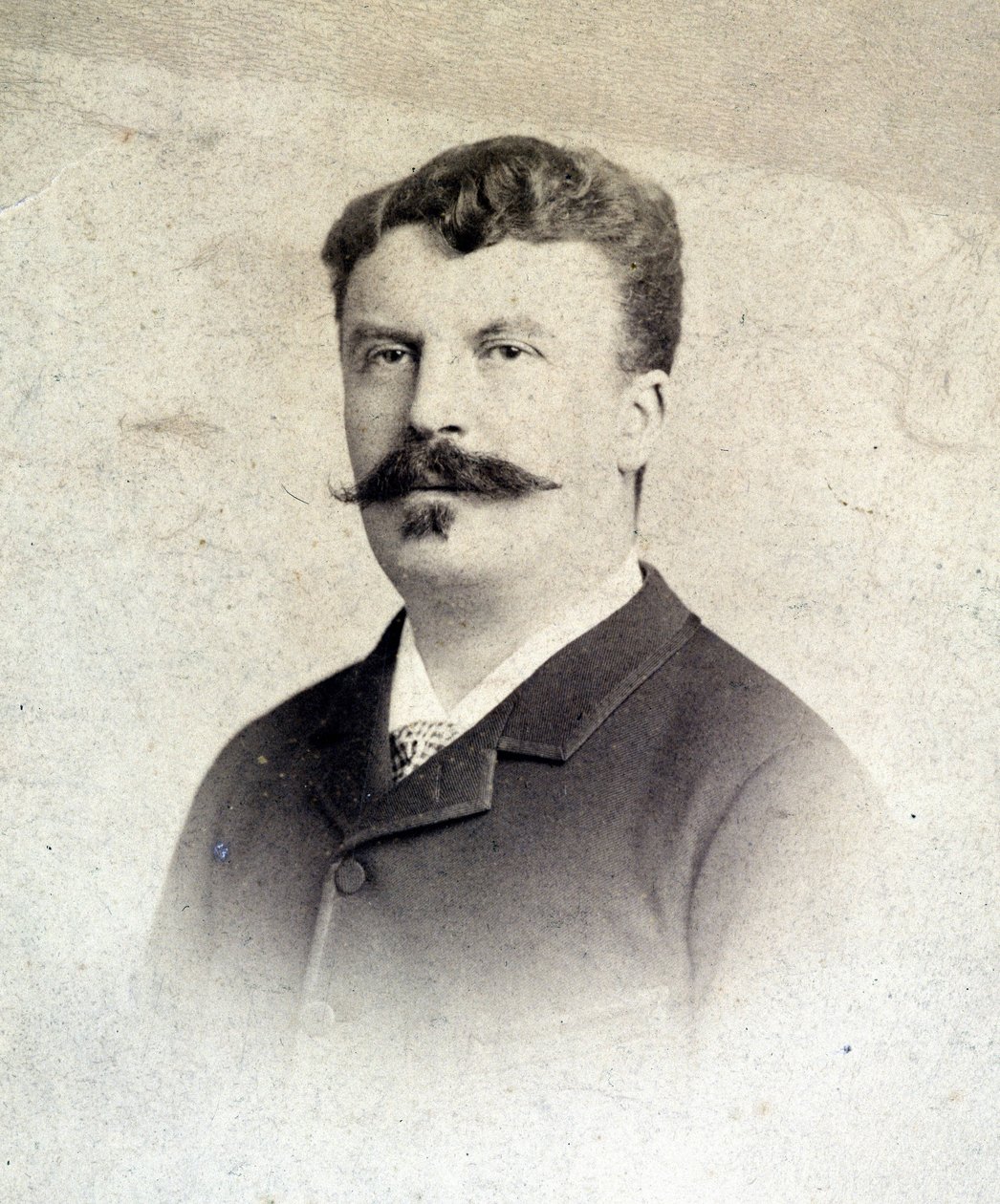 Guy de Maupassantin muotokuva tekijältä Unknown artist