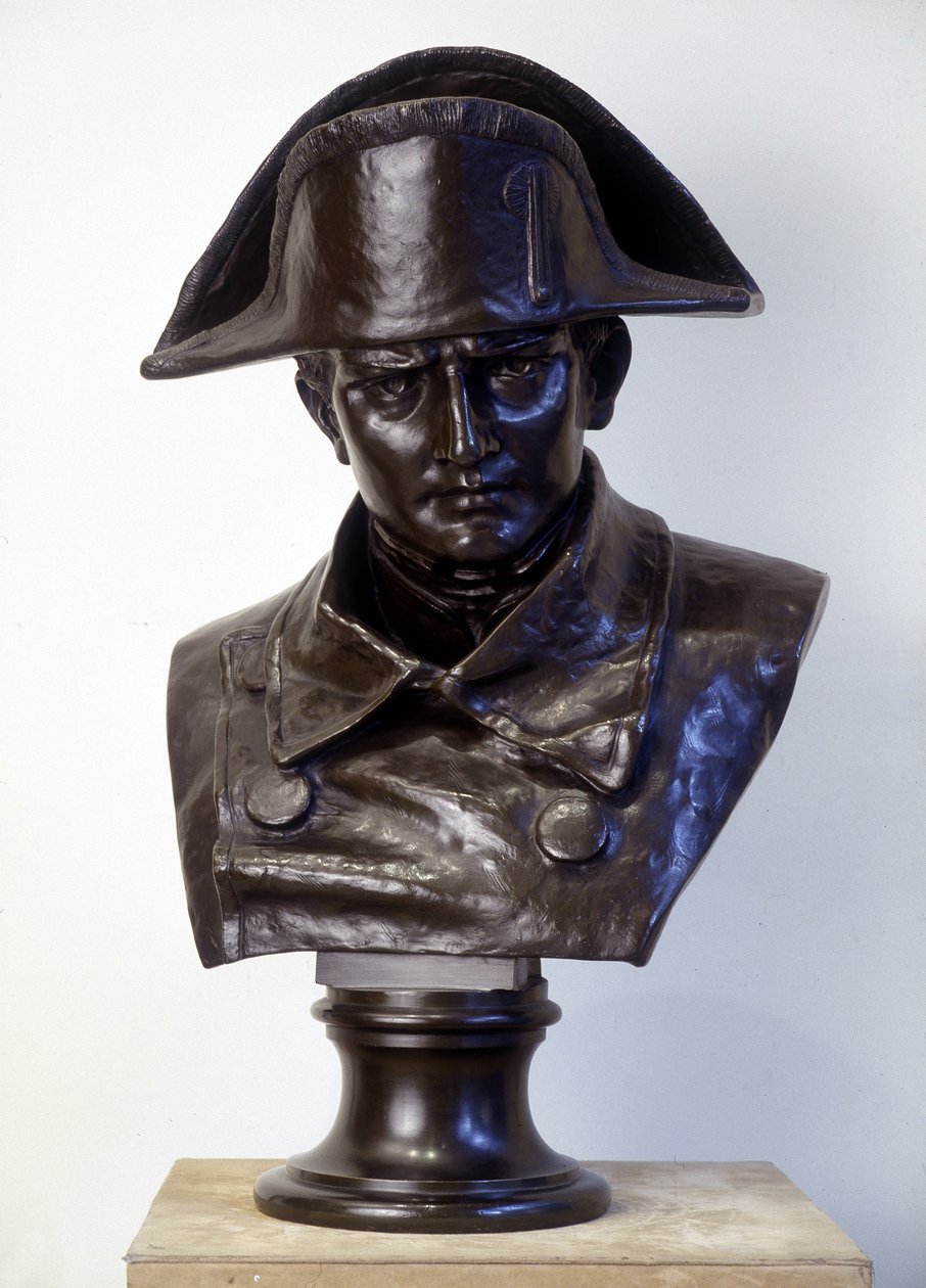 Napoleon I:n pronssinen patsas 1800-luvulta tekijältä Unknown artist