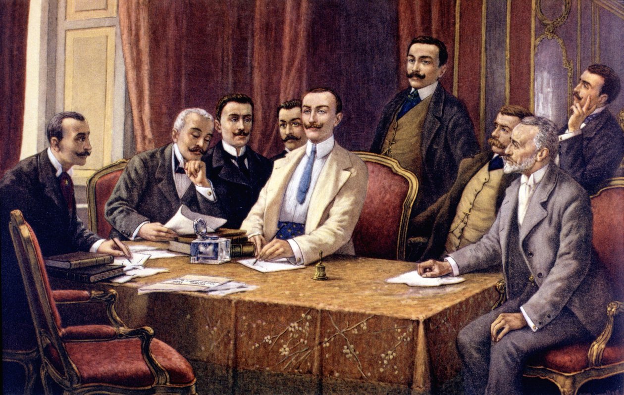 L. Delleanin Fiatin perustajat (1840 - 1908). Vasemmalta (istuvat): kreivi Bisometti, asianajaja Racca, kreivi Bricherasso, Ceriana, Giovanni Agnelli, asianajaja Scarfiotti, Ferrero ja (seisomassa) Luigi Damevino ja asianajaja Goria Gatti. Sd. 1800-luvun l tekijältä Unknown artist