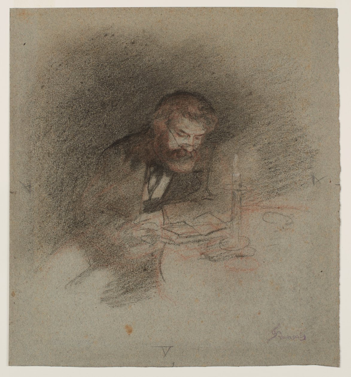 Mies lukee kynttilänvalossa tekijältä Unknown artist
