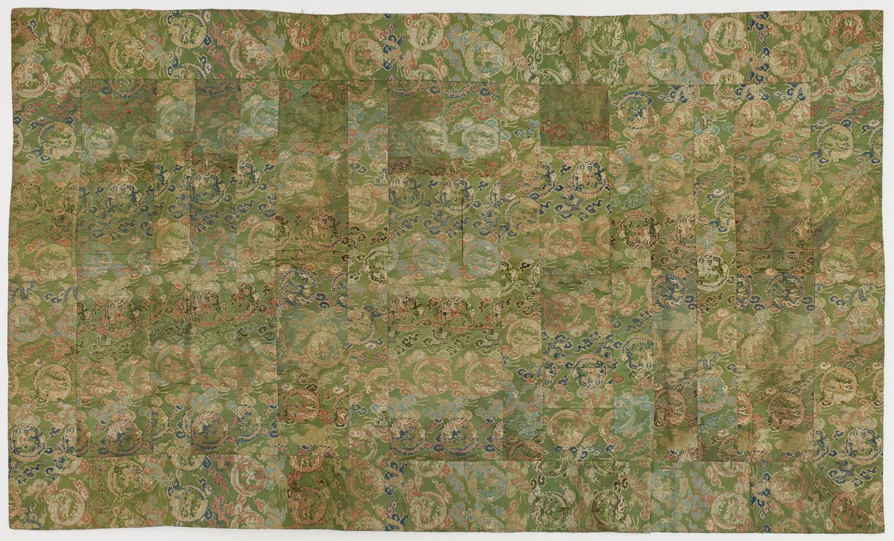 Brokaatia, silkkiä, buddhalaisen munkin viitta, paikkattu; kesa tekijältä Unknown artist