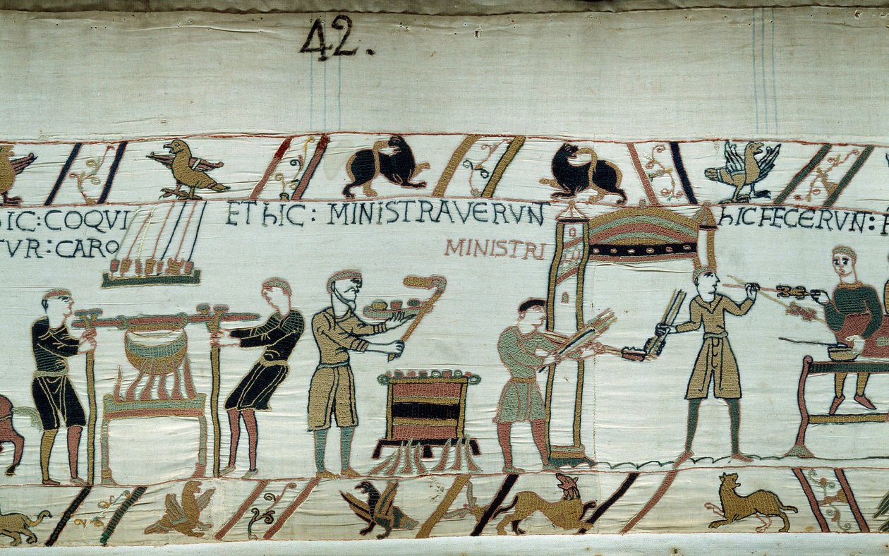 Normandian herttua William Valloittaja (1027-1087) valloitti Englannin vuonna 1066: herttualle ja hänen panssarinsa juhlan valmistelu ennen Hastingsin taistelua, lihapaisti, palvelijat valmistavat siipikarjan Yksityiskohta Bayeux