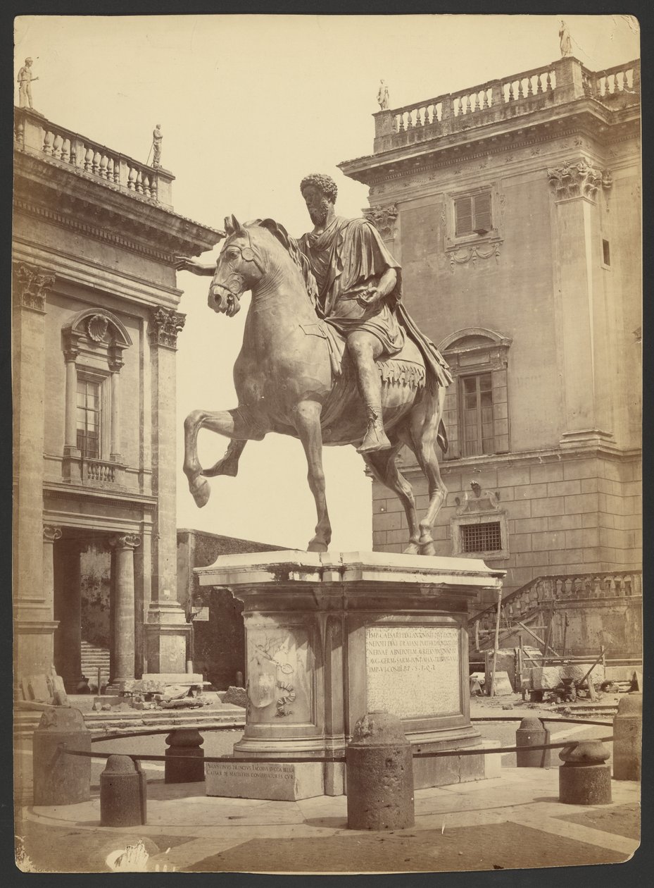 [Keisari Marcus Aureliuksen ratsastajapatsas, Piazza Del Campidoglio, Rooma]. tekijältä Unknown artist