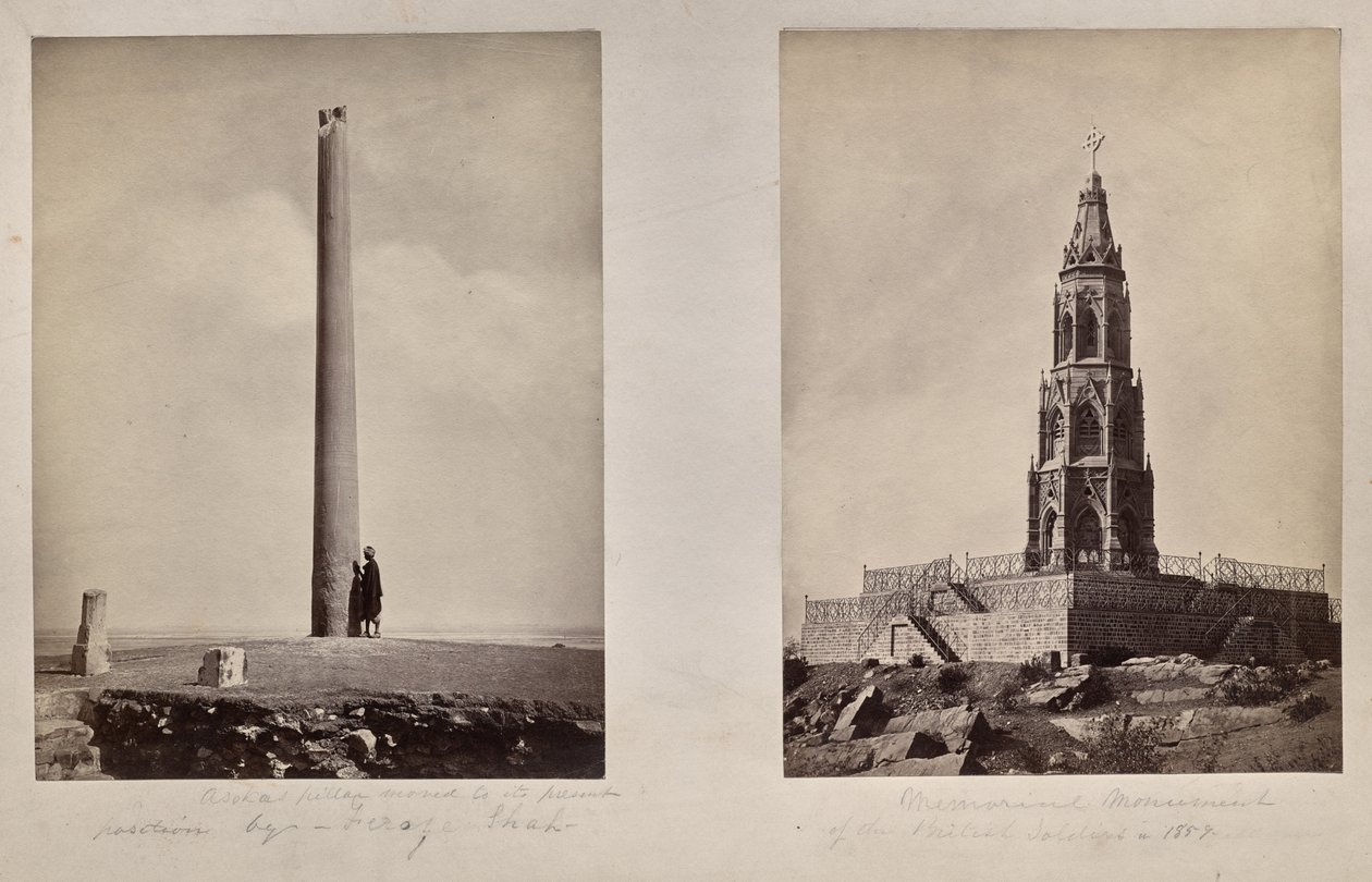 Vasemmalla: [Feroz Shah siirsi Ashokan pylvään nykyiselle paikalleen]. Oikealla: Brittisotilaiden muistomerkki vuonna 1859. tekijältä Unknown artist