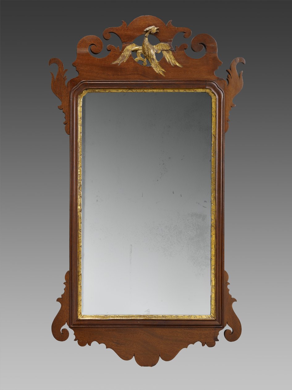 Looking Glass, c. 1750-1820 (mahonkiviilu, tunnistamattomat toissijaiset puulajit, kultalehti ja peililasi) tekijältä Unknown artist