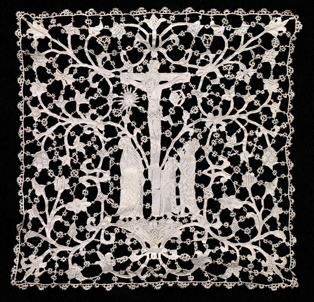Neulanpisto (venetsialainen Flat Point) Pitsi kirkollinen neliö (Lace Ecclesiastical Square) tekijältä Unknown artist