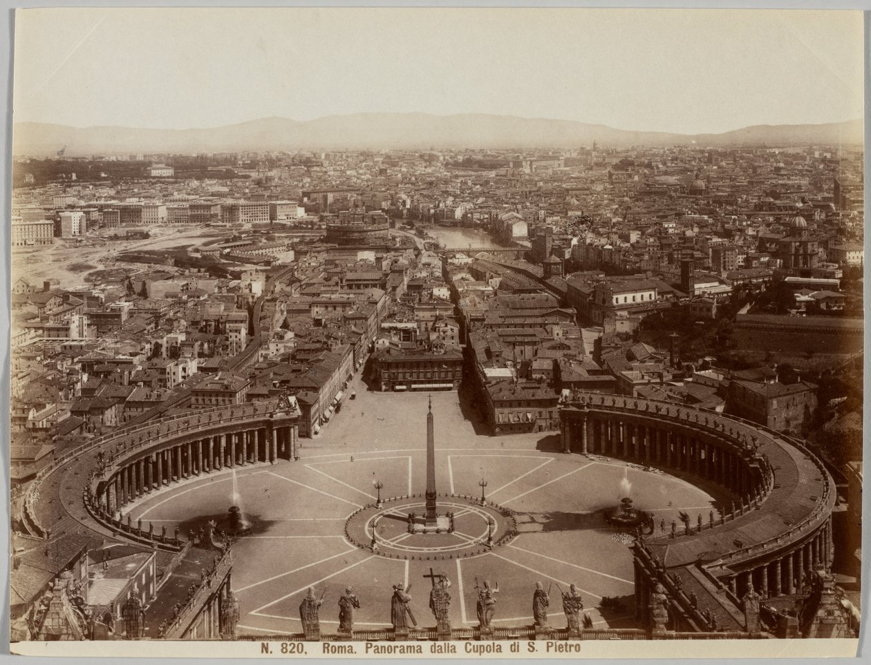 Panoraama Pyhän Pietarin kupolista, Rooma tekijältä Unknown artist