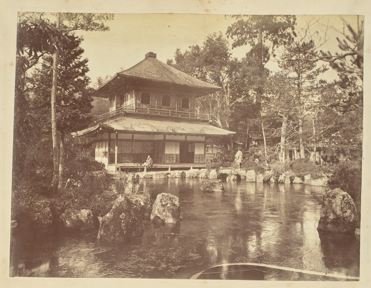 [Hopeinen paviljonki Jion-ji-temppelissä] tekijältä Unknown artist