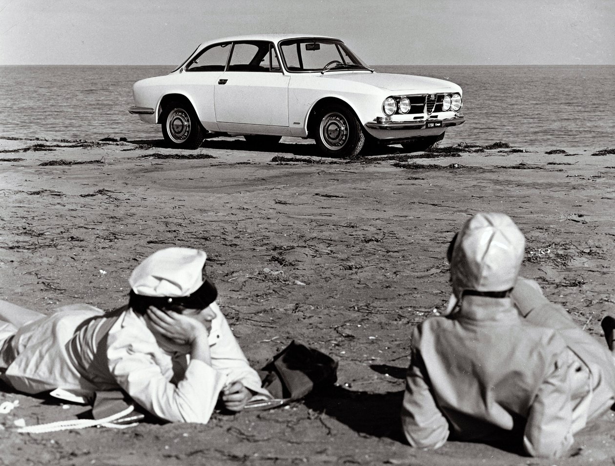 Alfa Romeo Giulia GT 1750 Veloce Alfa Romeo Giulia GT 1750 Veloce tekijältä Unknown photographer