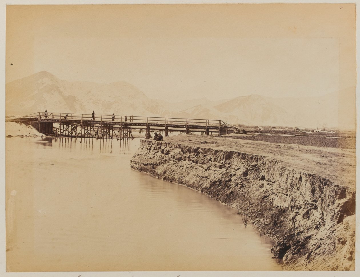 Silta Kabul-joen yli tekijältä Unknown photographer