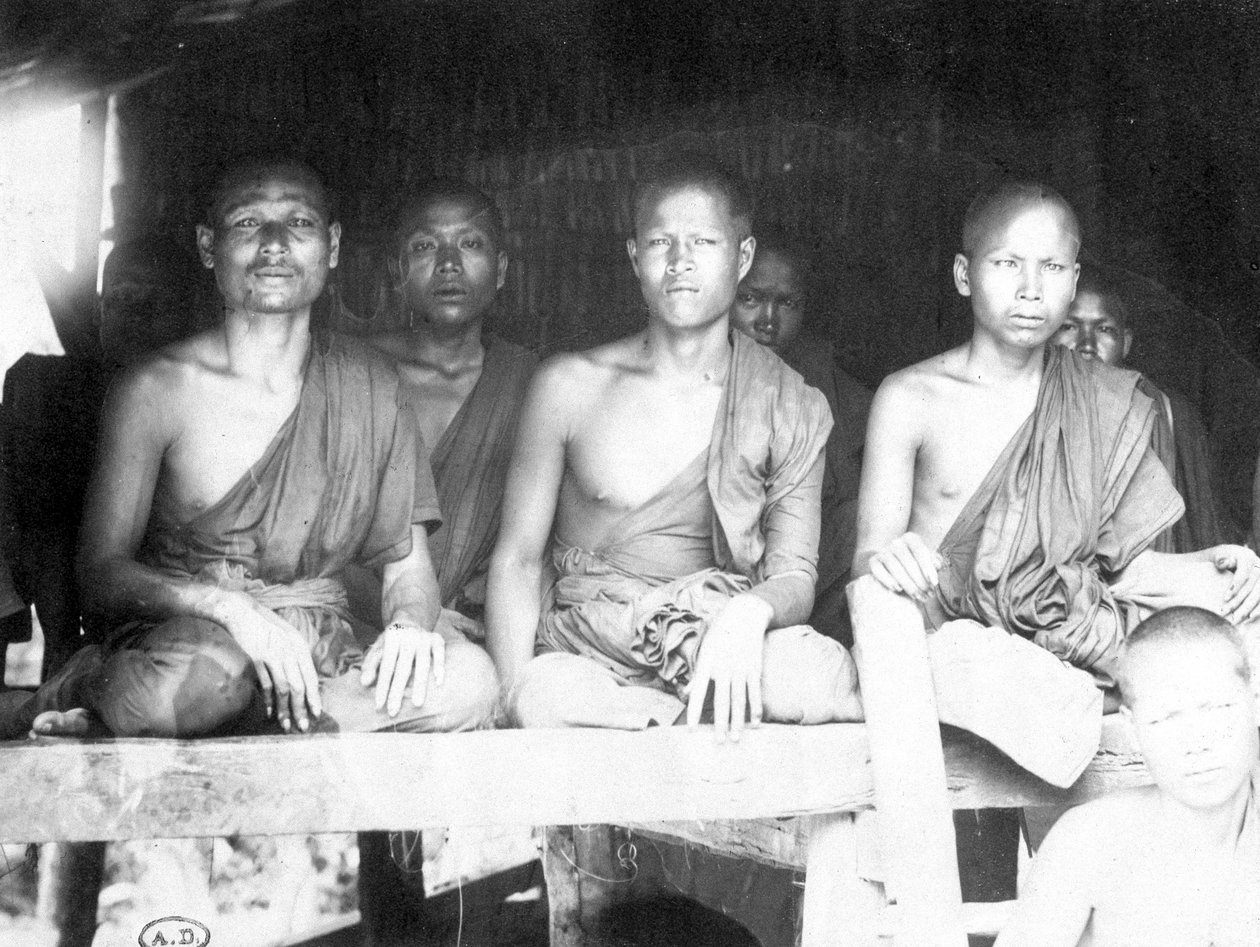 Kambodžan munkit - valokuvaus, 1800-luvun loppu tekijältä Unknown photographer