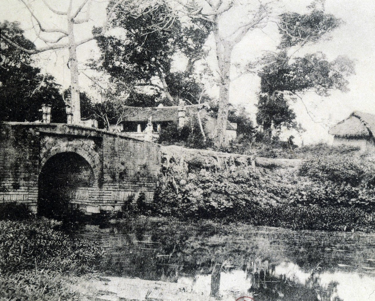 Hanoi, paperisilta vuonna 1883. tekijältä Unknown photographer